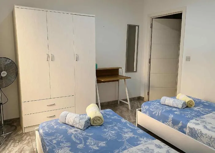 By The Grand Harbour Of Valletta 홈스테이 *